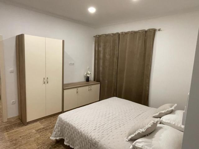 Villa Luce Mit Pool Makarska Exterior foto