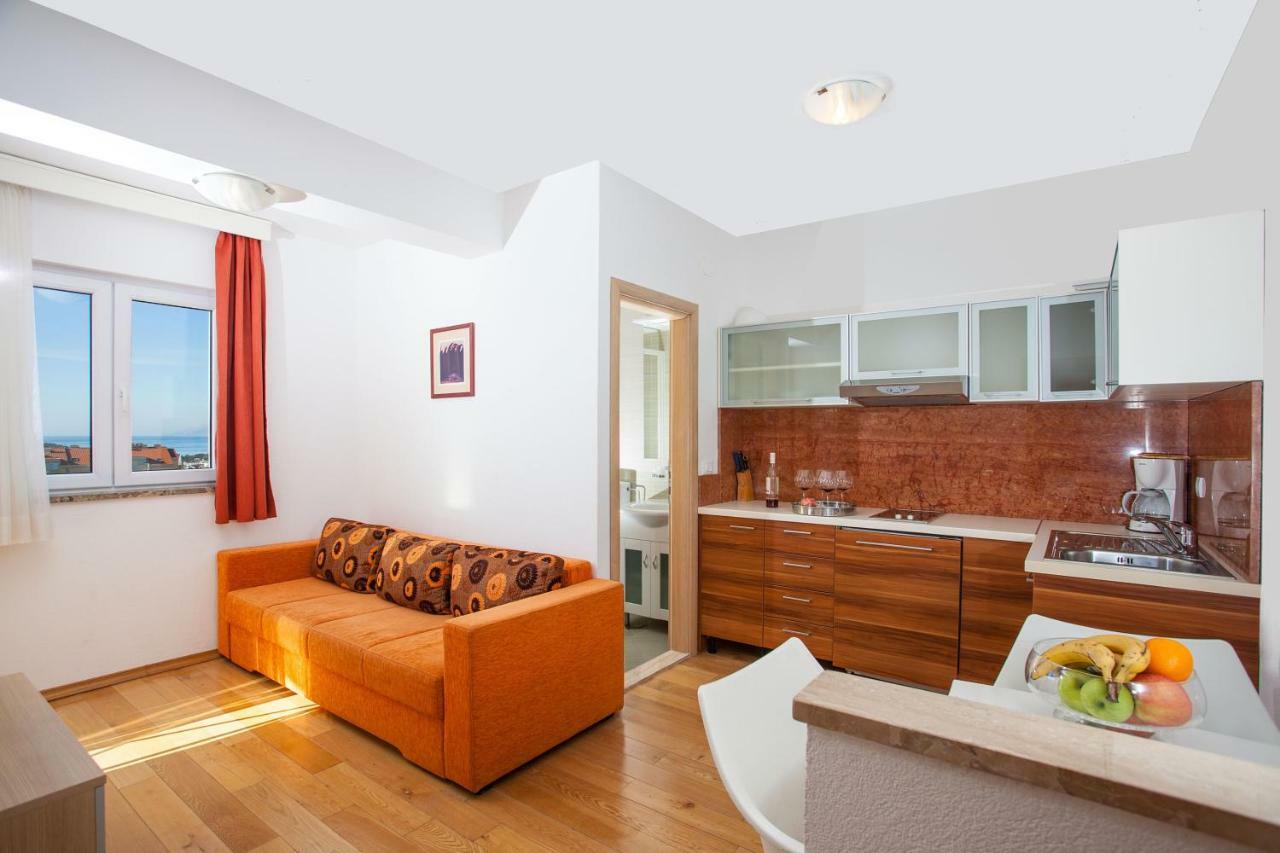 Villa Luce Mit Pool Makarska Exterior foto